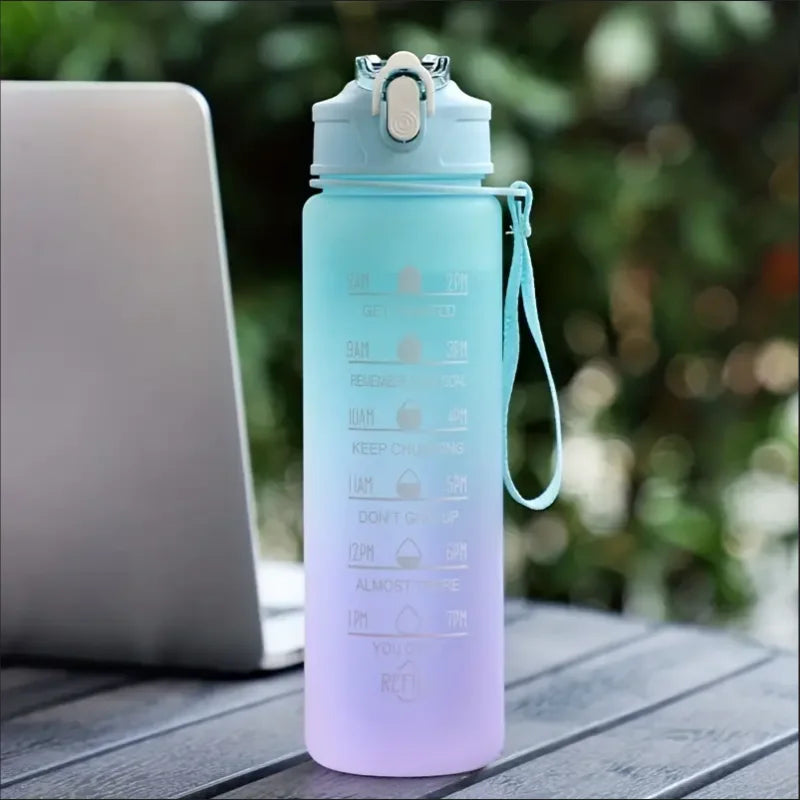 700ml Inspirational Outdoor Sports Water Cup With Time Scale And Drop-Resistant Lid - Portable And Fashionable
